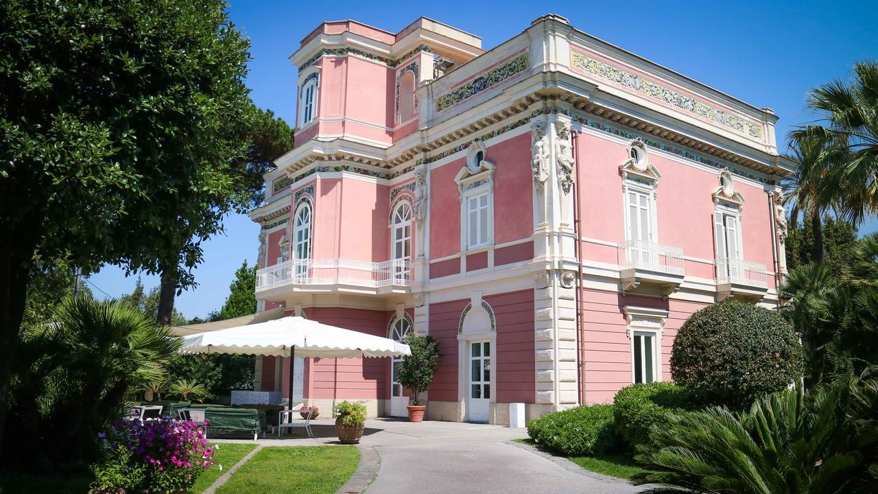 토레 안눈치아타 Palazzo Dei Concerti B&B 외부 사진